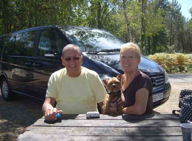 Bill, Bev & Seve enjoying a picnic on their way from Benalmadena in S.Spain to Cardiff.