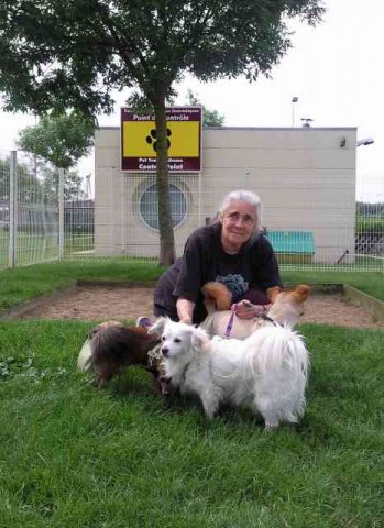 Trude with Eric, Leah & Julio, waiting to go into Pet Passport control at Calais.